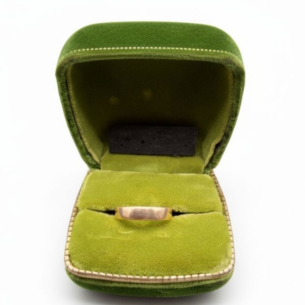 EUC Antique 14K Yellow Gold Artcarved Men's 1930s Era Wedding Band!